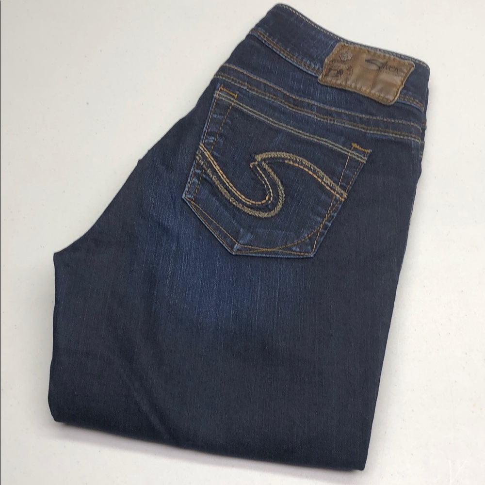 LIKE NEW SILVER SUKI BOOTCUT JEANS 26x30 ⭐️